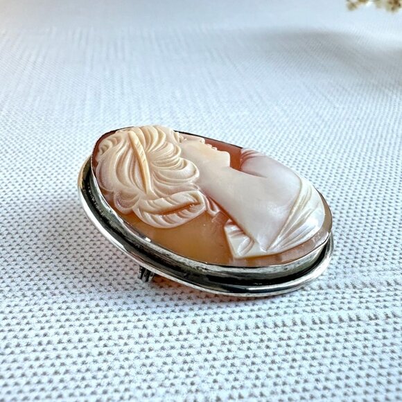 Vintage 800 Silver Shell Cameo Brooch Pendant - Picture 3 of 14